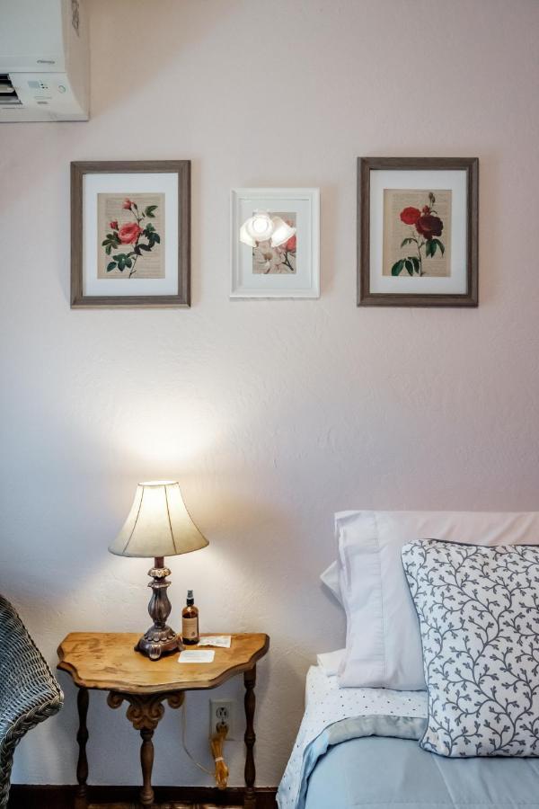Mamere'S Guest House Monmouth 외부 사진