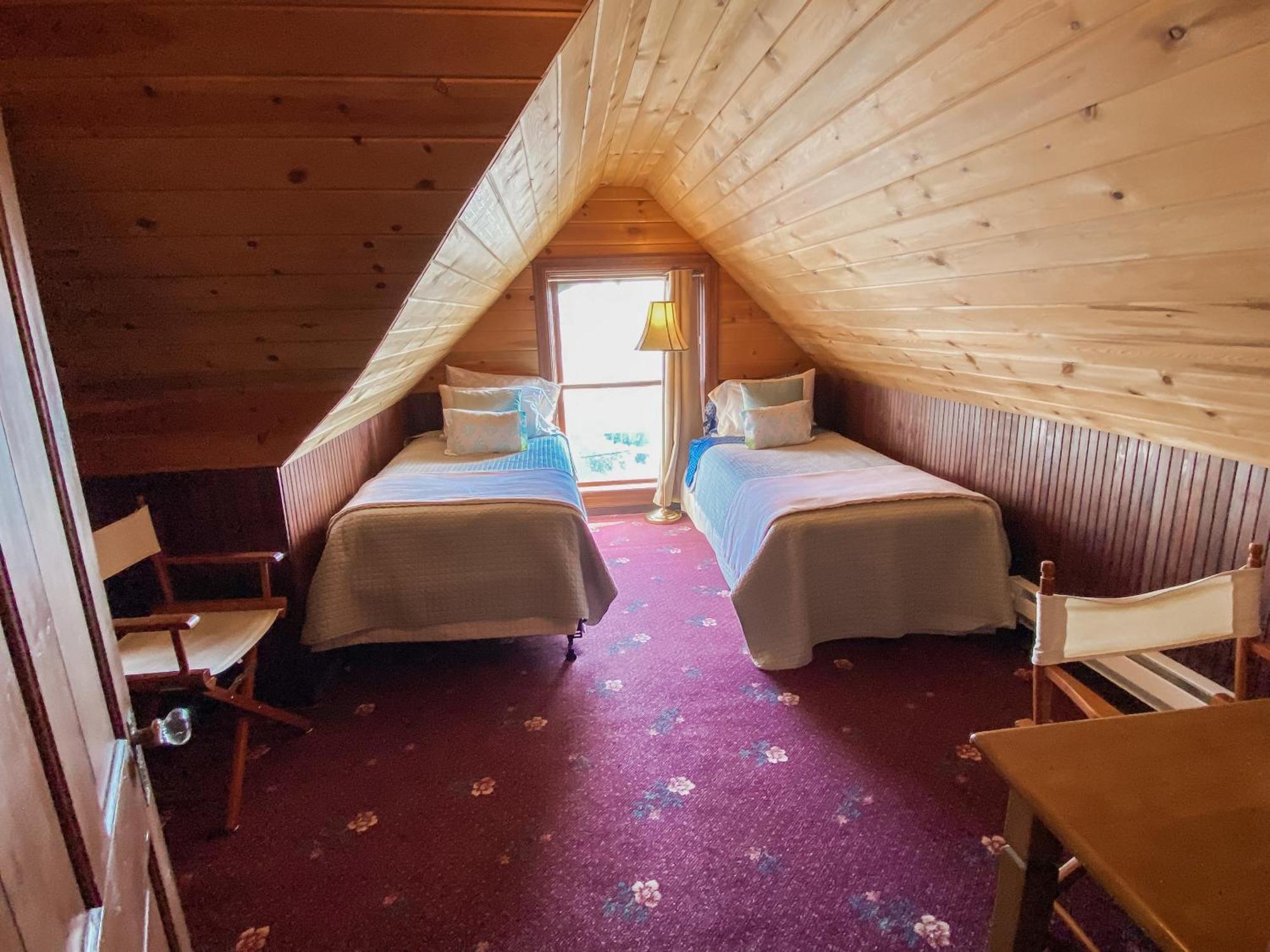 Mamere'S Guest House Monmouth 외부 사진